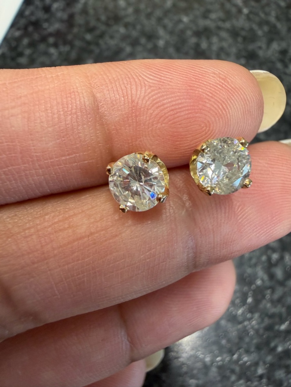 14k natural diamond stud earrings